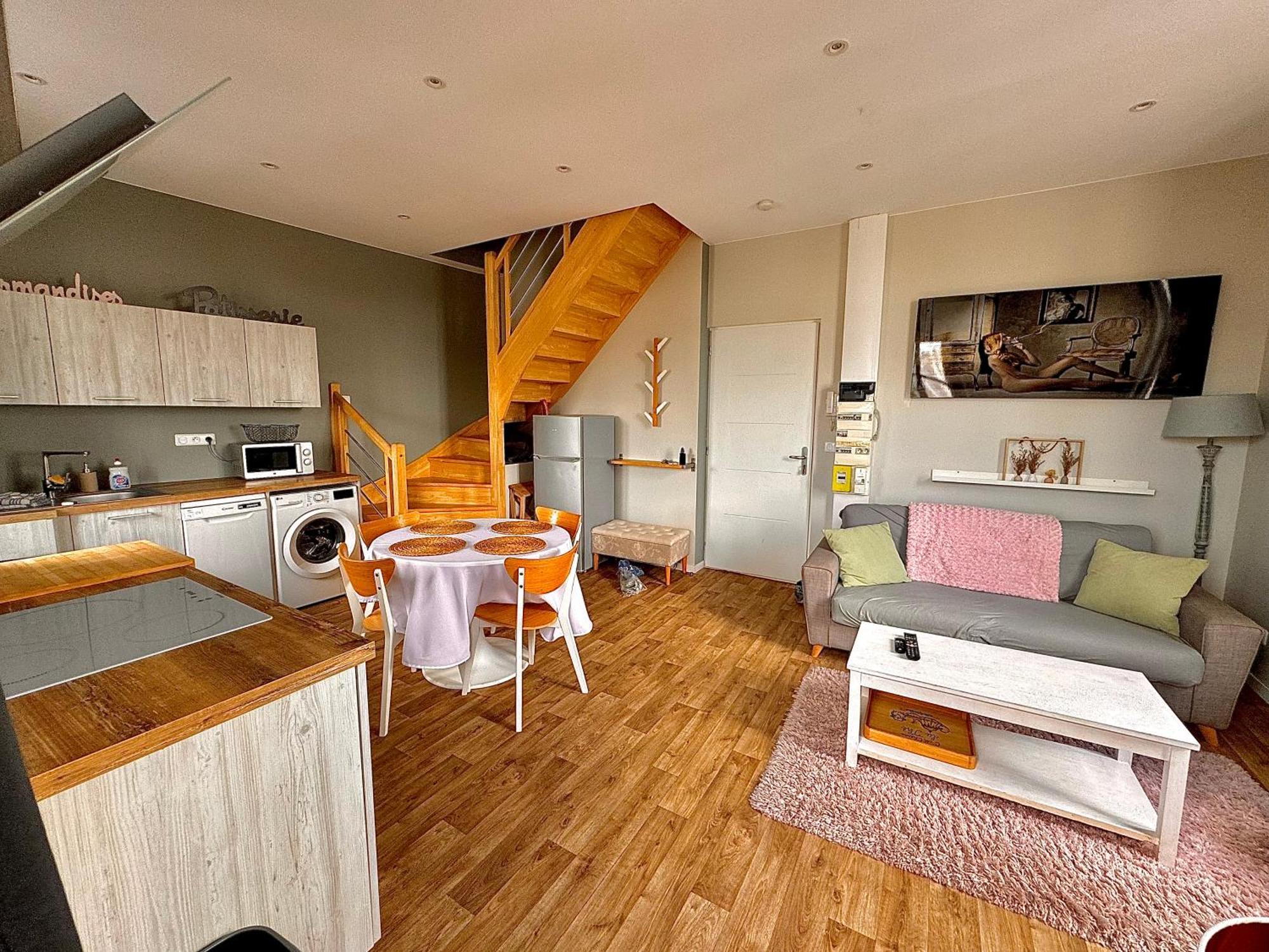 Appartement Duplex - Place De Parking Prive à Orléans Extérieur photo
