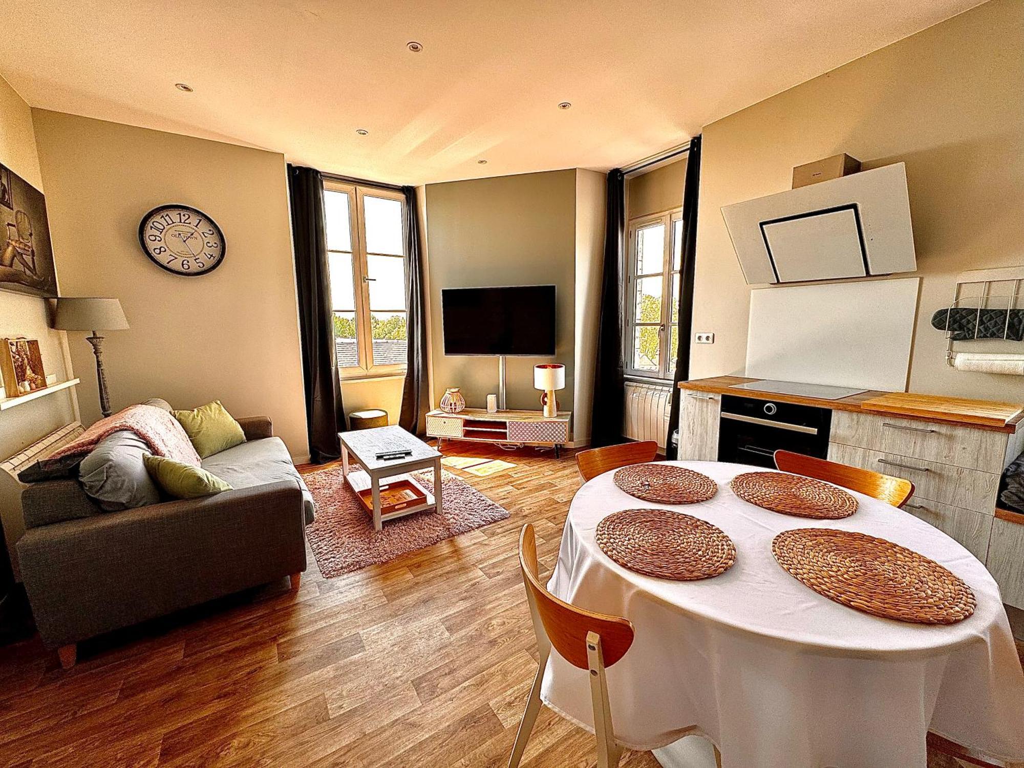 Appartement Duplex - Place De Parking Prive à Orléans Extérieur photo
